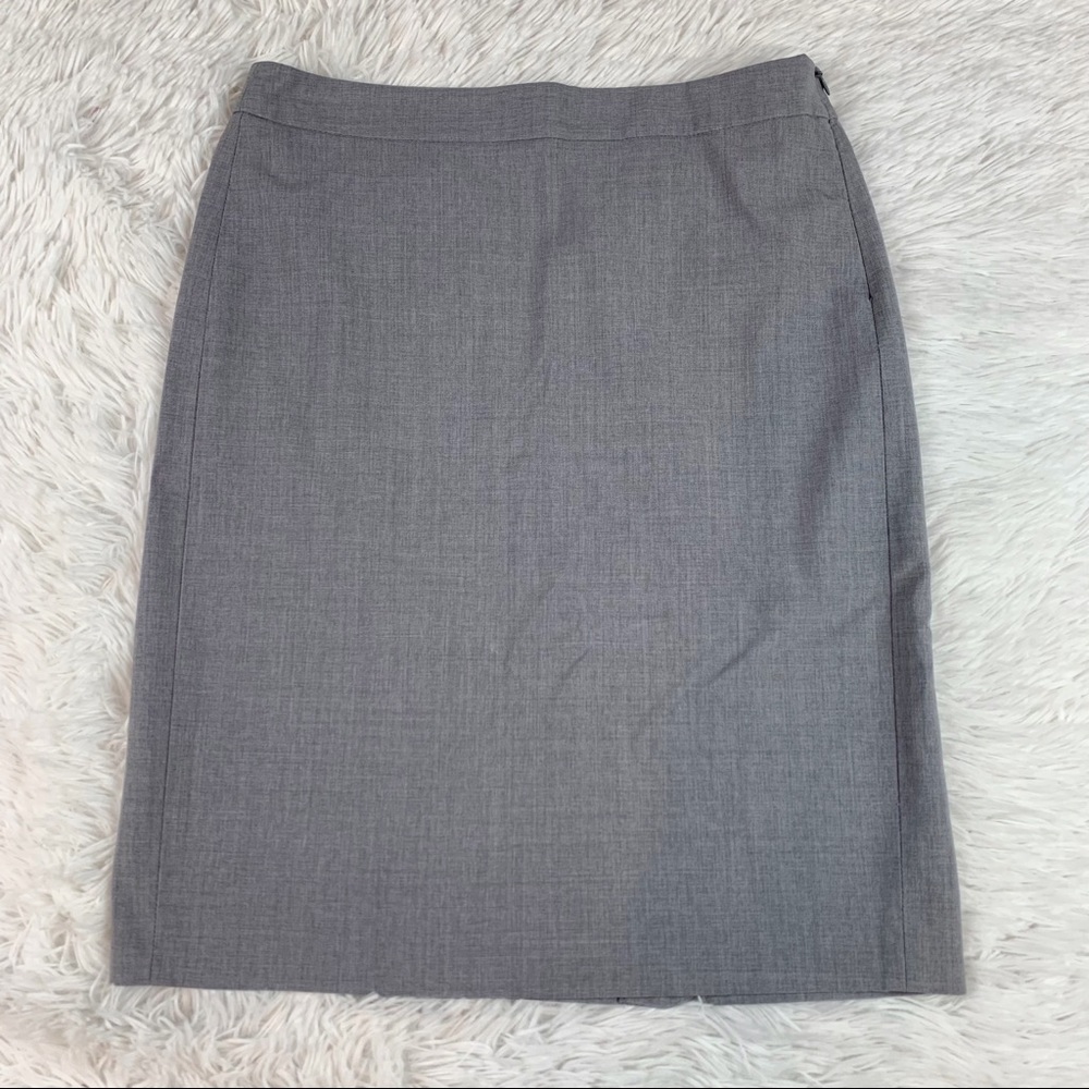 Theory women‎ wool blend pencil skirt in gray back slits knee length